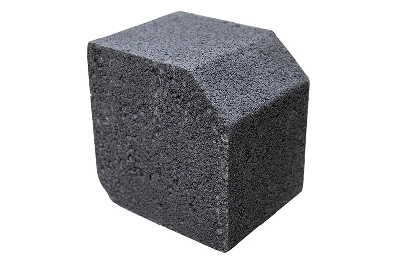 Tobermore Kerb Small — Charcoal edging sample